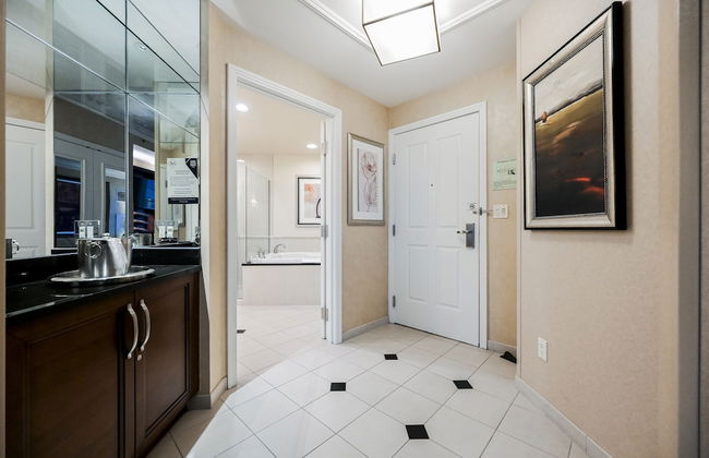 StripViewSuites at Signature - Photo 26