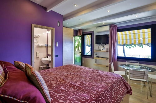 Photo 3 - Luxury Room With sea View in Amalfi ID 3938