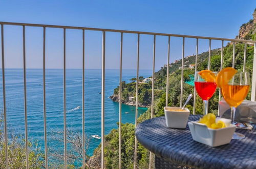 Photo 40 - Luxury Room With sea View in Amalfi ID 3938