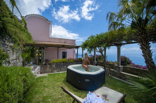 Foto 15 - Casale Fralisa - Marvelous Terrace and hot tub With sea View