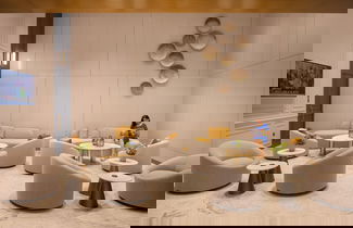 Photo 9 - Oaks Liwa Heights Suites