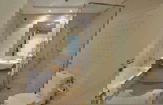 Photo 21 - Oaks Liwa Heights Suites