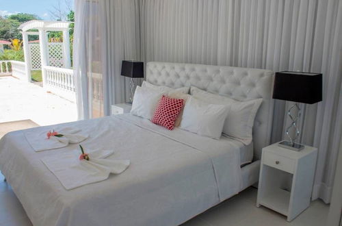 Foto 5 - Romantic two Bedroom Deluxe Villa With all Modern Conveniences