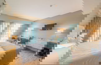 Photo 7 - Aqualuz Lagos by The Editory