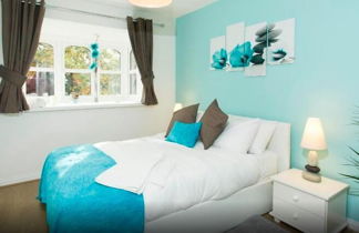 Photo 2 - Northwick Park Apartment