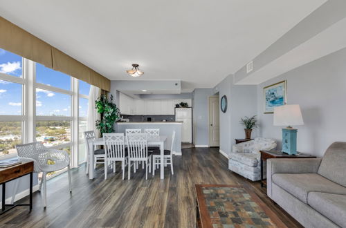 Photo 28 - Stunning Condo with Wall-to-Wall Windows Overlooking Ocean