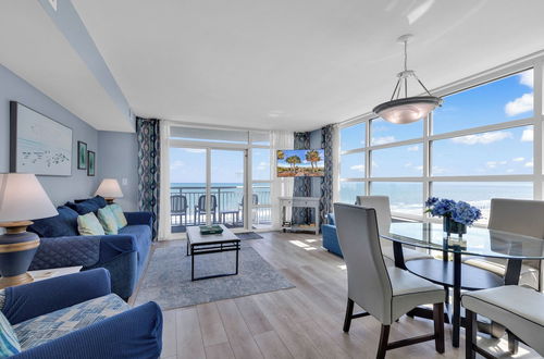 Photo 34 - Stunning Condo with Wall-to-Wall Windows Overlooking Ocean