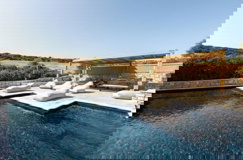 Photo 44 - Amalgam Homes Paros