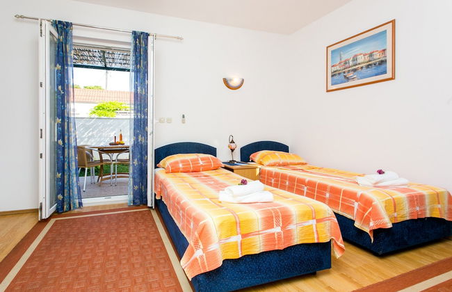 Apartments Miramare & Campara - Photo 5