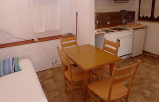 Foto 3 - Holiday Apartment Near the Beach for 4 Persons With one Bedroom