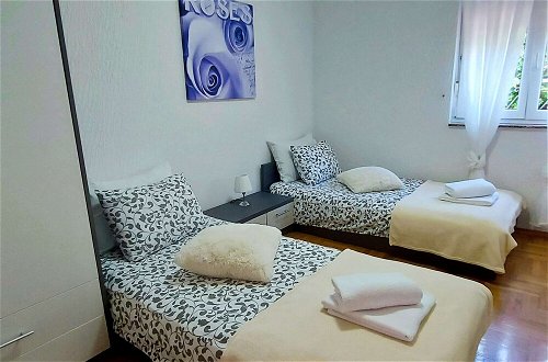 Photo 4 - Luxurious Apartment in Kvarner by Sea