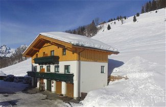 Foto 1 - Modern Holiday Home in Maria Alm Near Ski Area