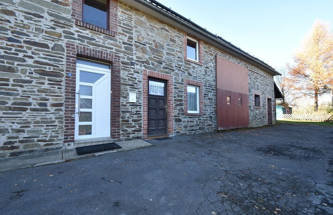 Cottage in Kuchelscheid With Terrace - Foto 1