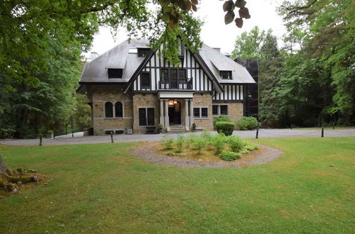 Photo 37 - Vintage Villa with Hot Tub & Infrared Sauna in Ardennes