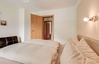 Photo 3 - Attractive Apartment in Hainzenberg With ski Room