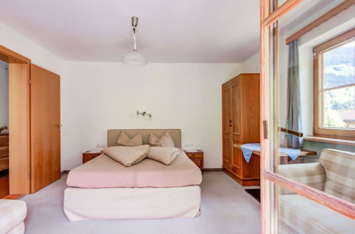 Foto 6 - Attractive Apartment in Hainzenberg With ski Room