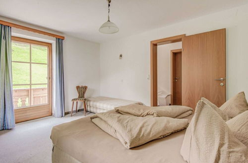 Foto 11 - Attractive Apartment in Hainzenberg With ski Room