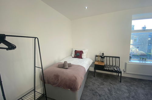 Photo 9 - Ideal Lodgings in Accrington