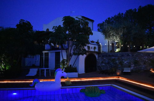 Photo 22 - Stunning Villa With Private Pool Chlorine-free and Jacuzzi