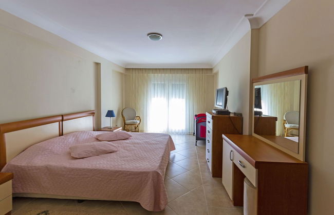 Paradise Town Villa Royal - Foto 2