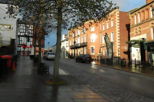 Photo 71 - The Maelor - Berwyn House - Central Wrexham - Sleeps Up To 6