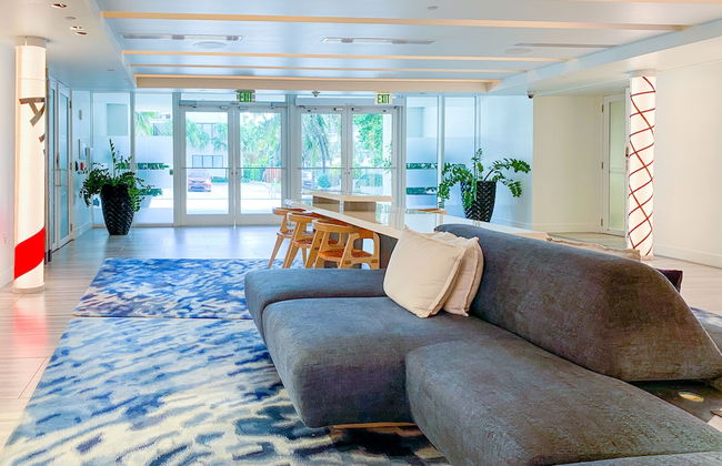 W Residences Luxury Suites Across from Fort Lauderdale Beach - Foto 3