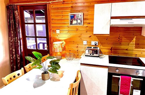 Photo 3 - Braemar Lodge Cabins