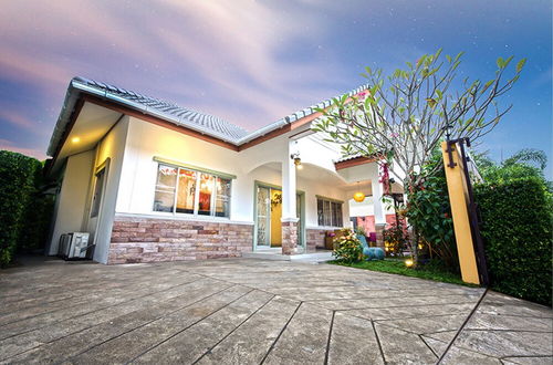 Photo 13 - Baan Jing Jai HuaHin Pool Villa