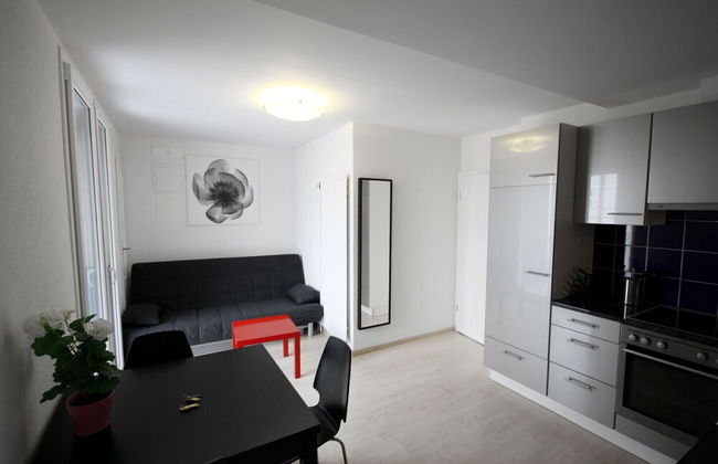ZH Bordeaux - Letzigrund Hitrental Apartment - Foto 1