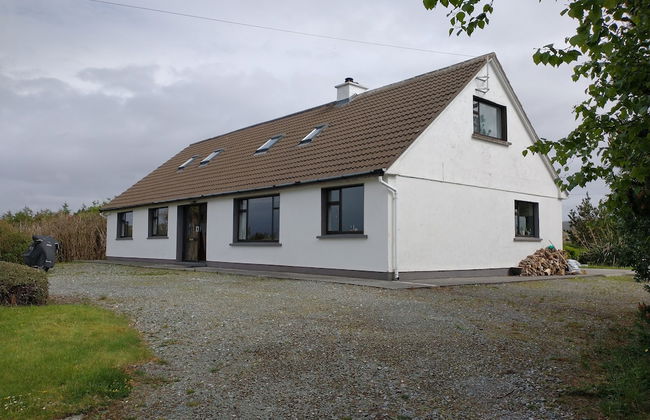 Lovely 3-bed House in Connemara, County Galway - Photo 25