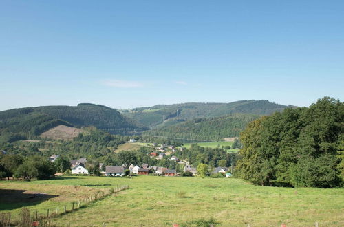 Foto 40 - Luxury Villa in Stavelot with Hot Tub