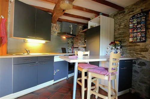 Foto 7 - Attractive Cottage in Baillamont With Terrace
