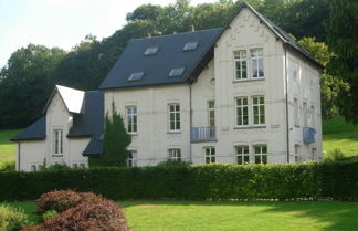 Foto 1 - Lovely Holiday Home in Chimay With Terrace