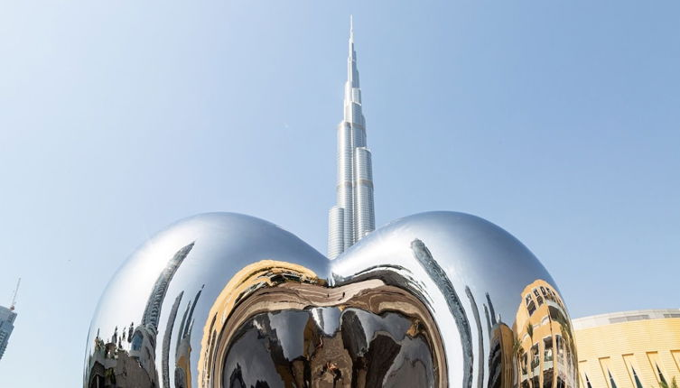 Foto 1 - Stellar 2BR Apartment With Dazzling Views Of The Burj Khalifa
