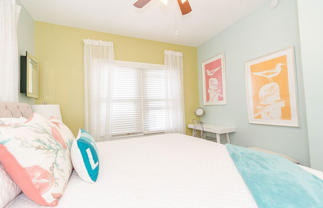 Beachside Bungalow - Photo 12