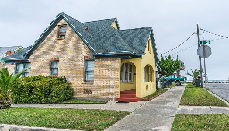 Foto 1 - Beachside Bungalow