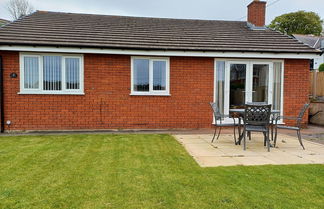 Photo 1 - 3-bed Bungalow Near Conwy Valley Close to Castle