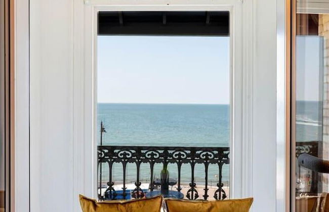 Stylish Beachfront Luxury With Sweeping Sea Views - Foto 19