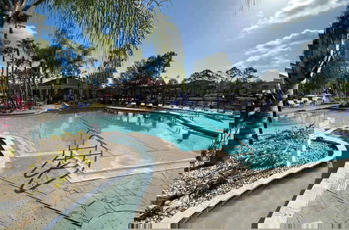 Foto 31 - Create Lasting Magical Memories! Resort Home for 8