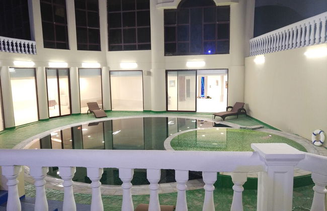 Emirates Hills Lake View Villa - Foto 43
