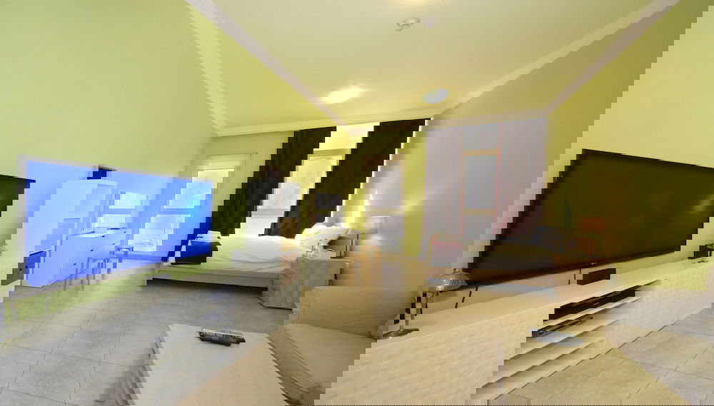 Primary image