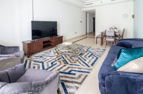 Photo 3 - Regal & Modern 2BR With Study in Downtown Dubai - Sleeps 5