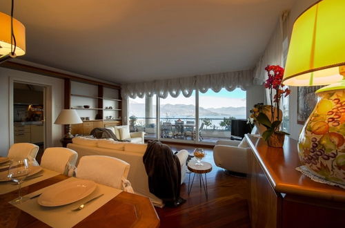 Photo 14 - Sana Luxury Apartment in Stresa With Lake View