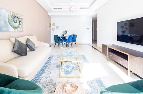 Photo 1 - Beaming 3BR Apartment in Downtown Burj District