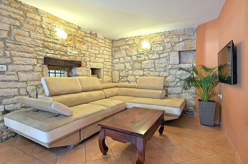 Foto 6 - Perfect for Children, Garden With Pool, Playground and Walk in Whirlpool