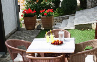 Photo 1 - Waterfront Apartment in Maslenica With Sun Shower