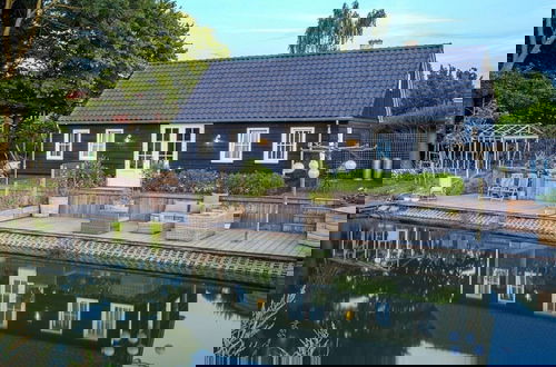 Foto 4 - Gorgeous Riverside Chalet in Cothen