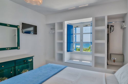 Photo 8 - Blue Dolphin Antiparos Villas and Suites