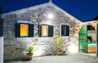 Photo 3 - Charming Villa With Private Pool and Nice Covered Terrace, 3 Rooms and Bathrooms