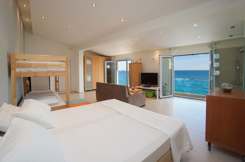 Photo 8 - Infinity Beach House